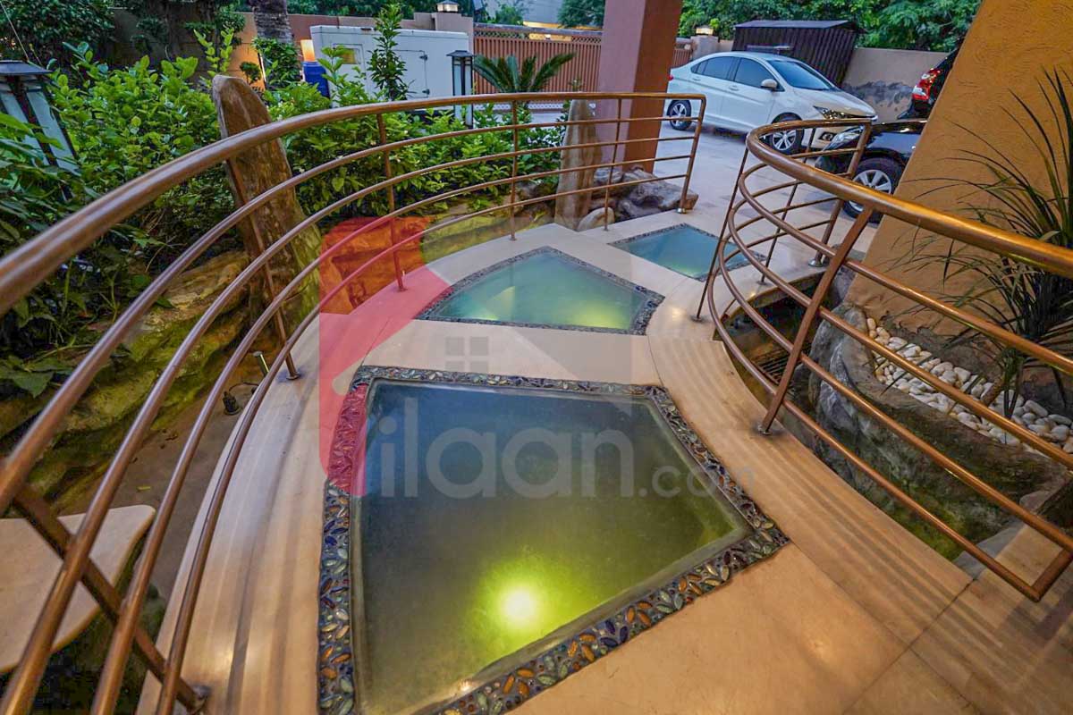 2 Kanal House for Sale in Phase 3, DHA Lahore (Furnished)