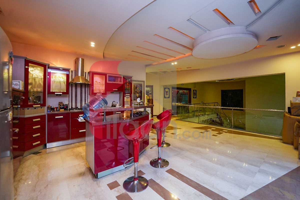 2 Kanal House for Sale in Phase 3, DHA Lahore (Furnished)