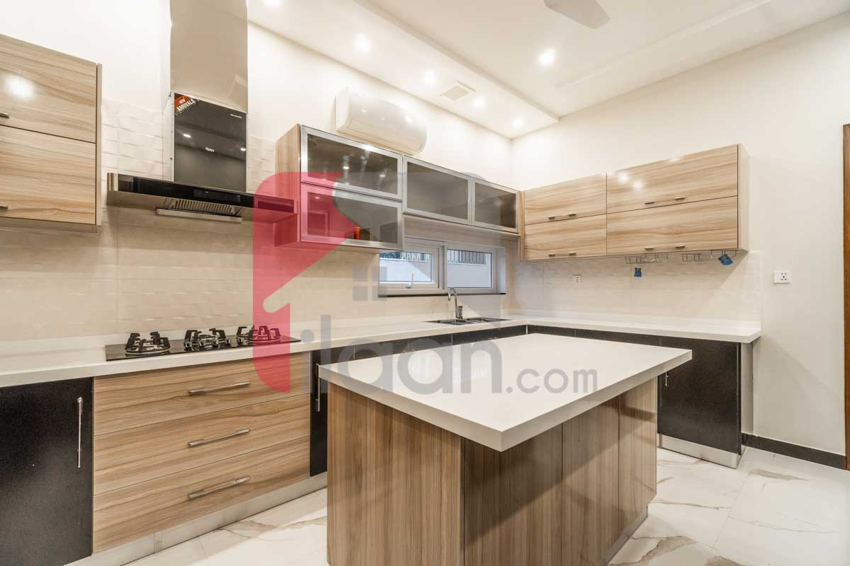 1 Kanal House for Sale in Phase 6, DHA Lahore