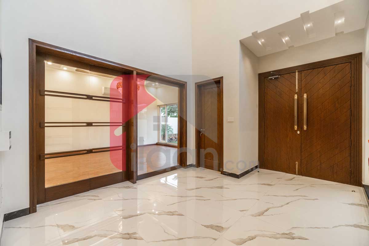 1 Kanal House for Sale in Phase 6, DHA Lahore