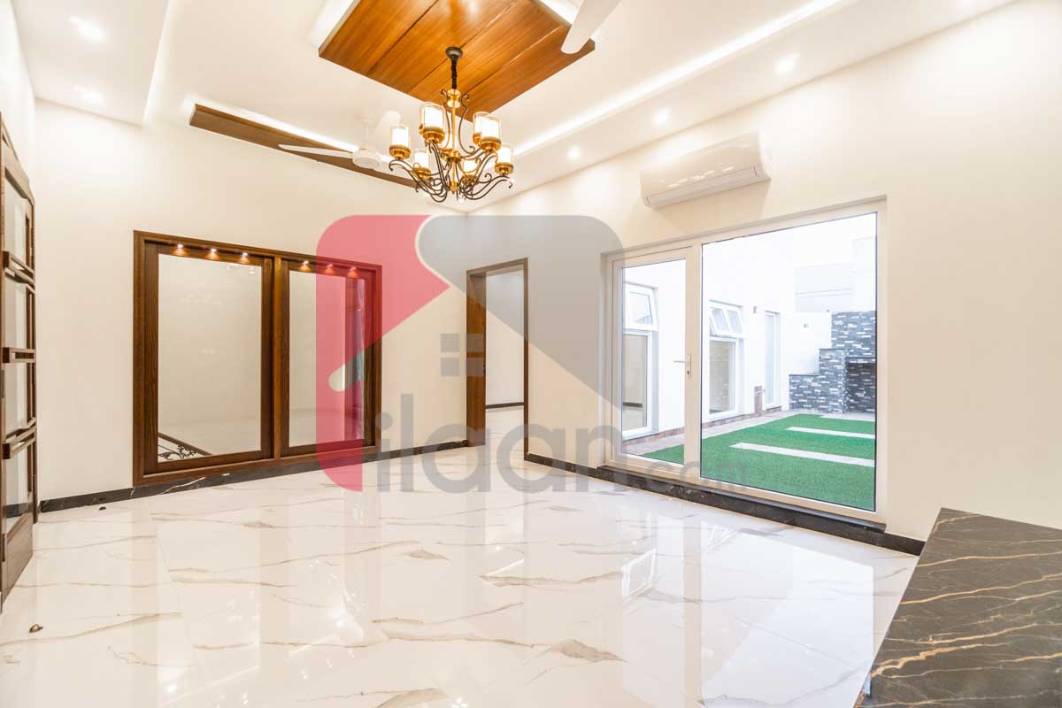 1 Kanal House for Sale in Phase 6, DHA Lahore