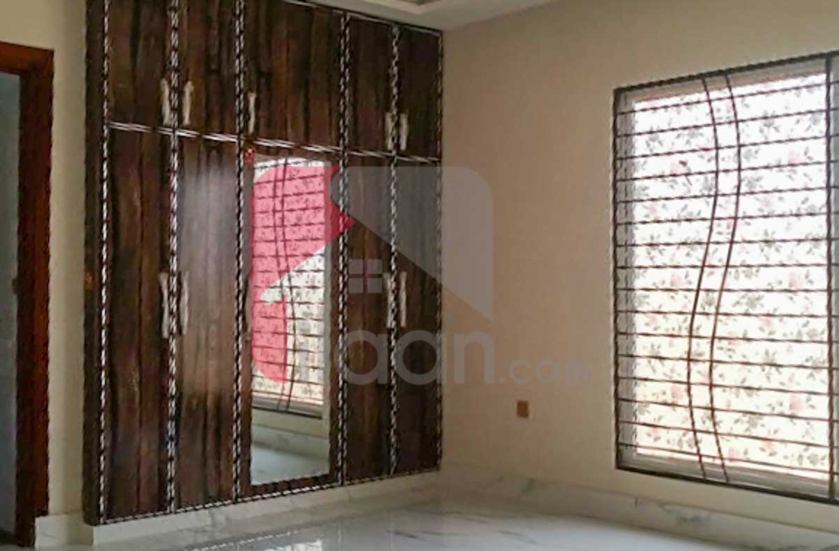 1 Kanal 4 Marla House for Sale in Block E1, Phase 1, Wapda Town, Lahore