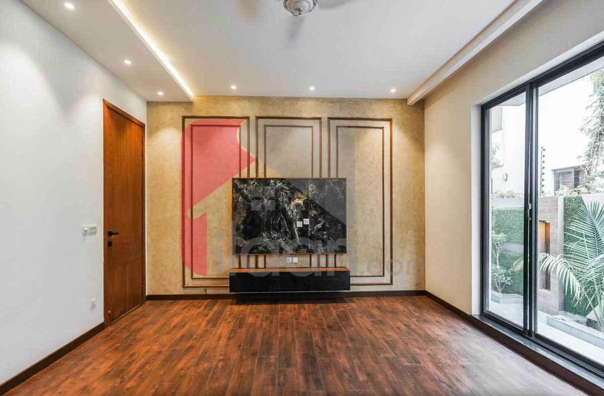 1 Kanal House for Sale in Phase 6, DHA Lahore