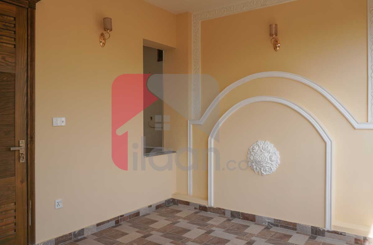 11 Marla House for Sale in Block D, PIA Housing Scheme, Lahore