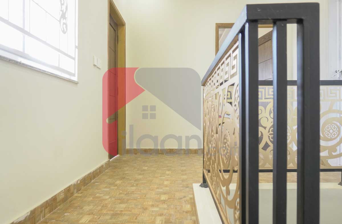 11 Marla House for Sale in Block D, PIA Housing Scheme, Lahore