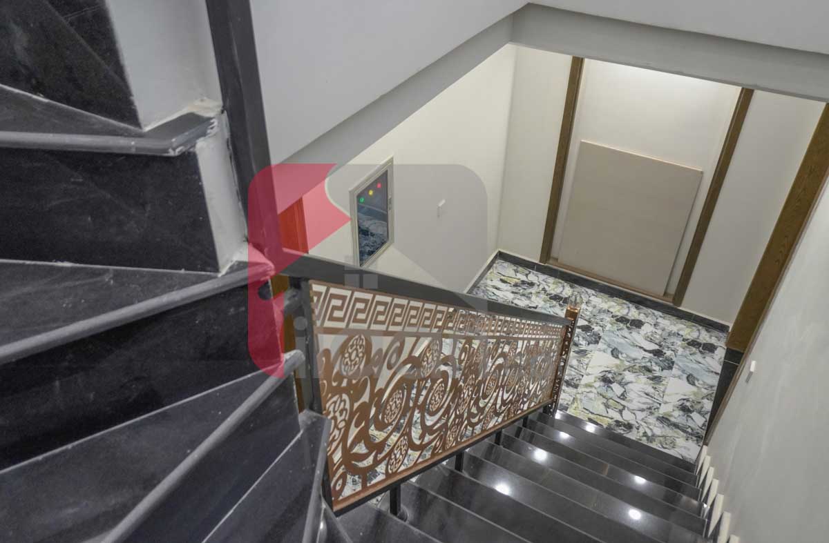 11 Marla House for Sale in Block D, PIA Housing Scheme, Lahore