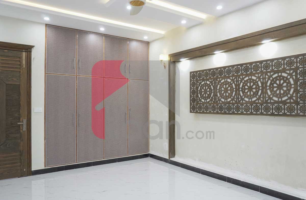11 Marla House for Sale in Block D, PIA Housing Scheme, Lahore