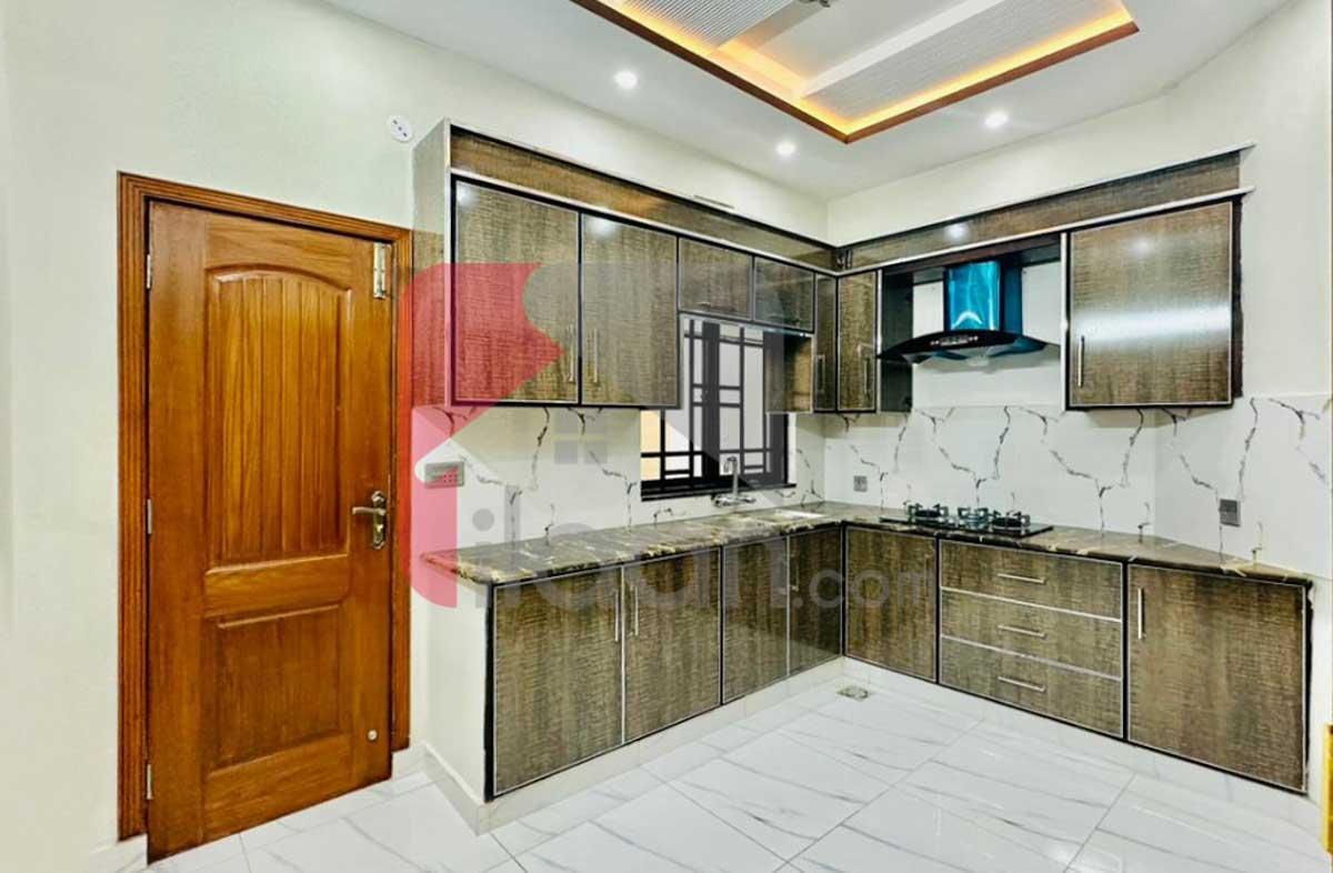10 Marla House for Sale in Central Park Housing Scheme, Lahore