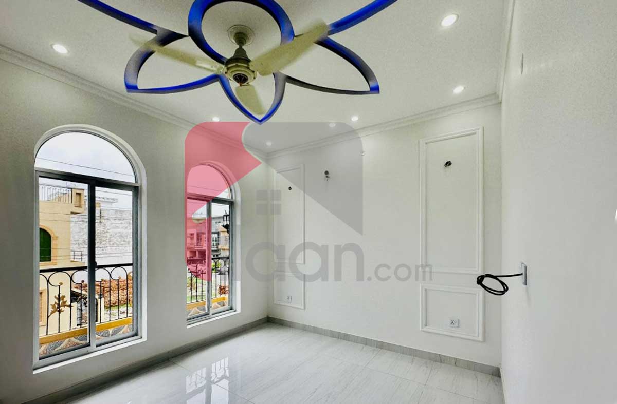 5 Marla House for Sale in Central Park Housing Scheme, Lahore