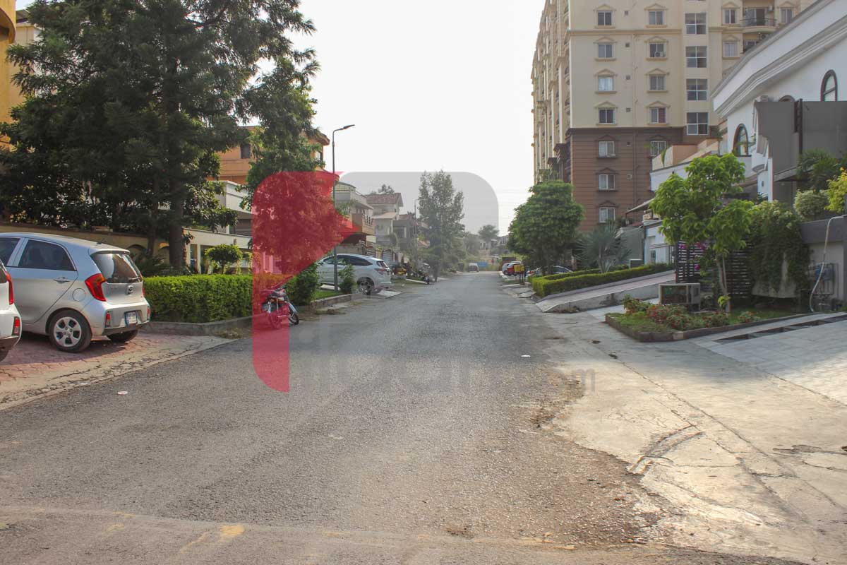 Commercial Plot (Size 35'X40') for Sale in PMCHS, E-11, Islamabad