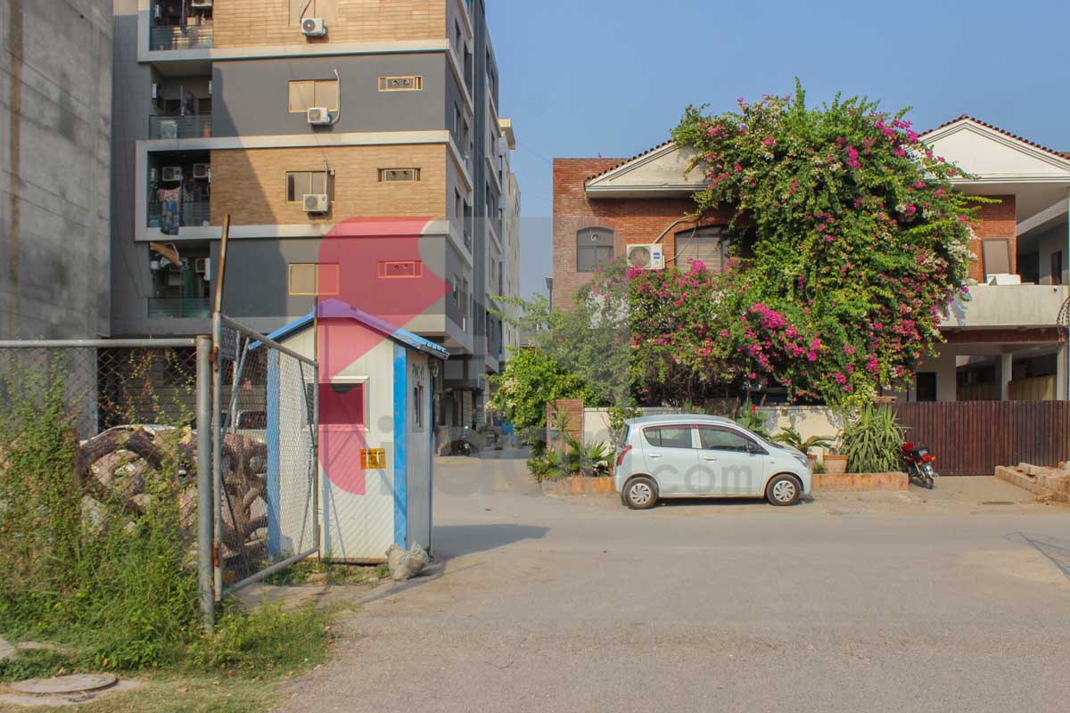 Commercial Plot (Size 35'X40') for Sale in PMCHS, E-11, Islamabad