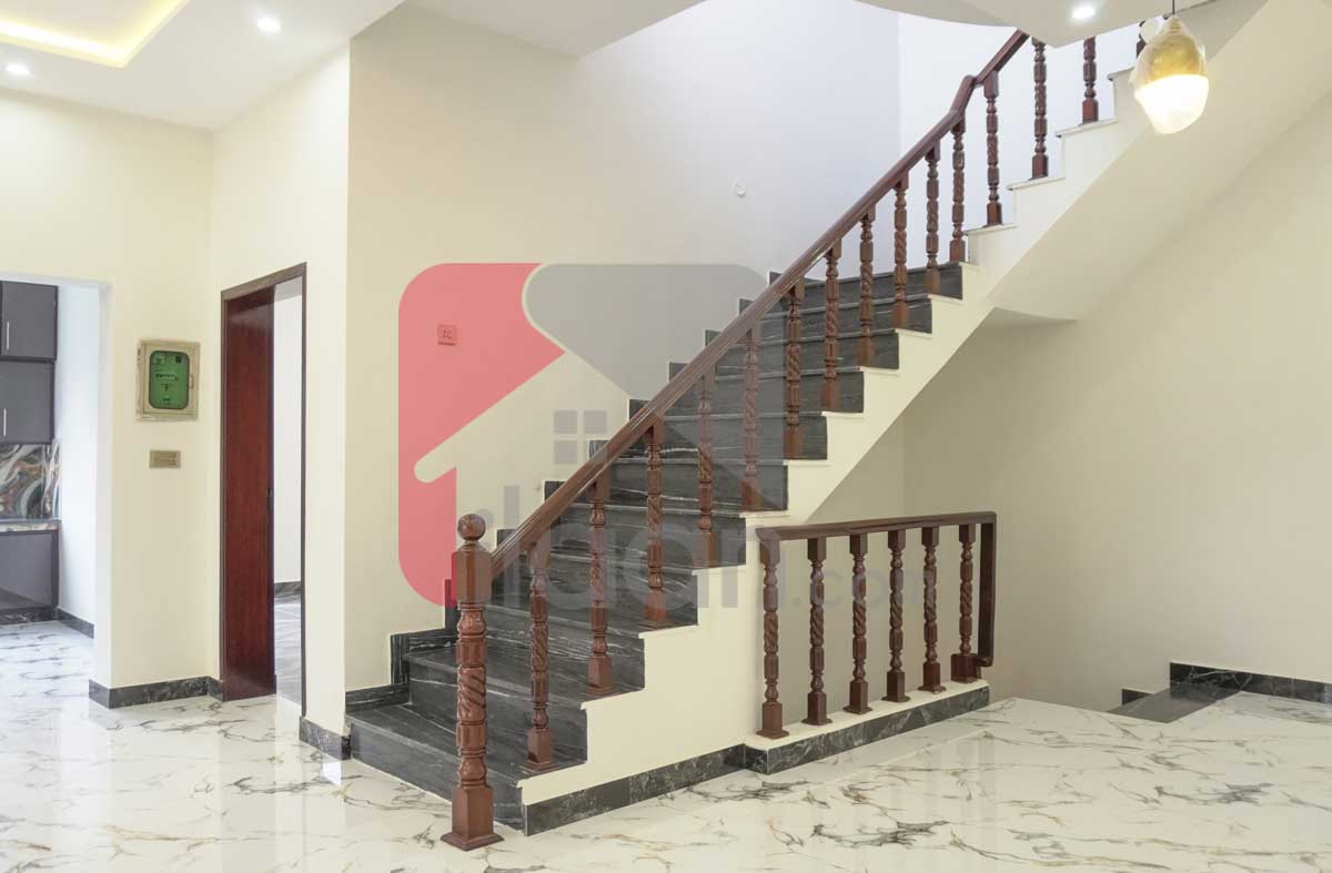 10 Marla House for Sale in Block B Ext, NFC, Lahore