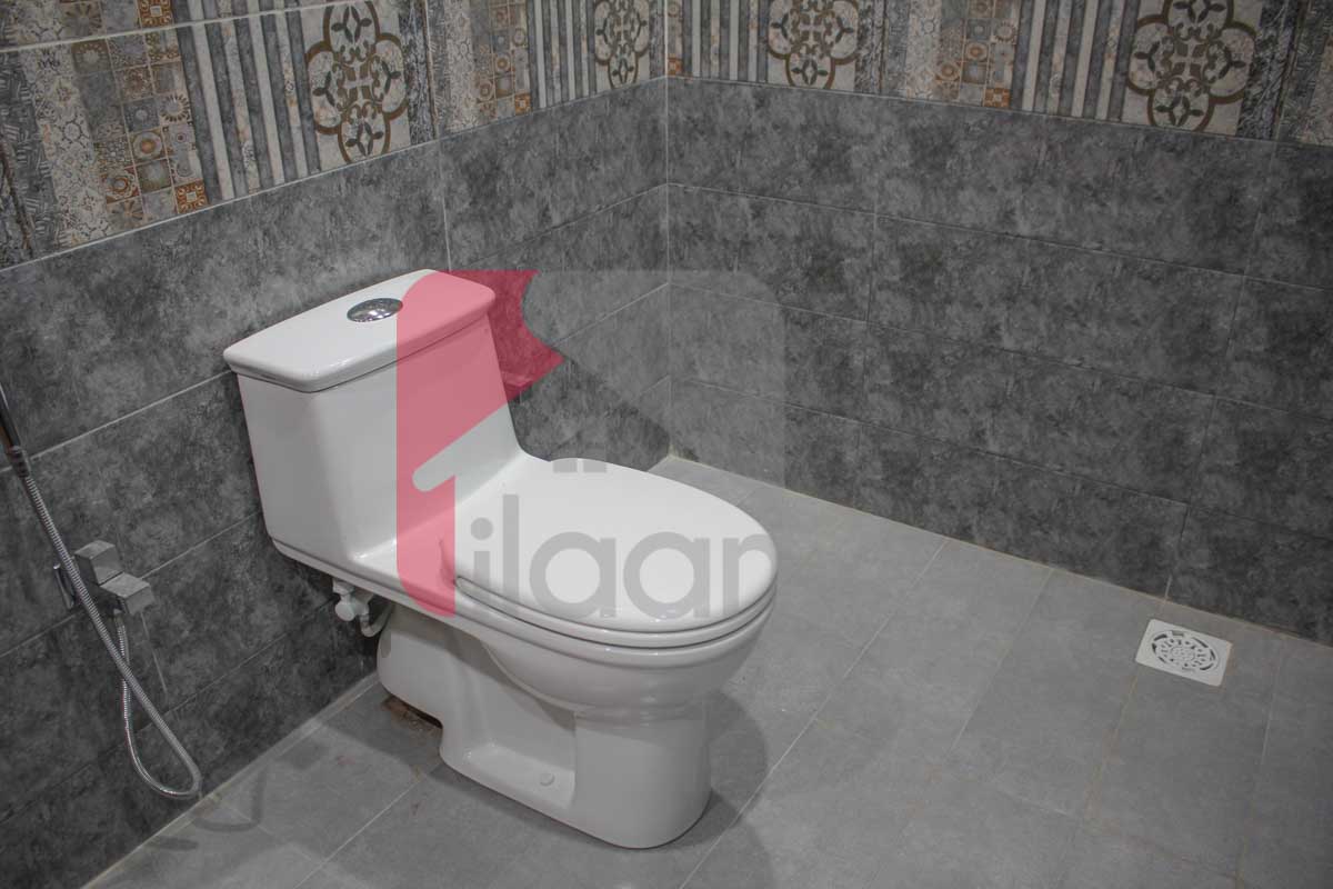 8 Marla House for Sale in Block J, Phase 2, Bahria Orchard, Lahore
