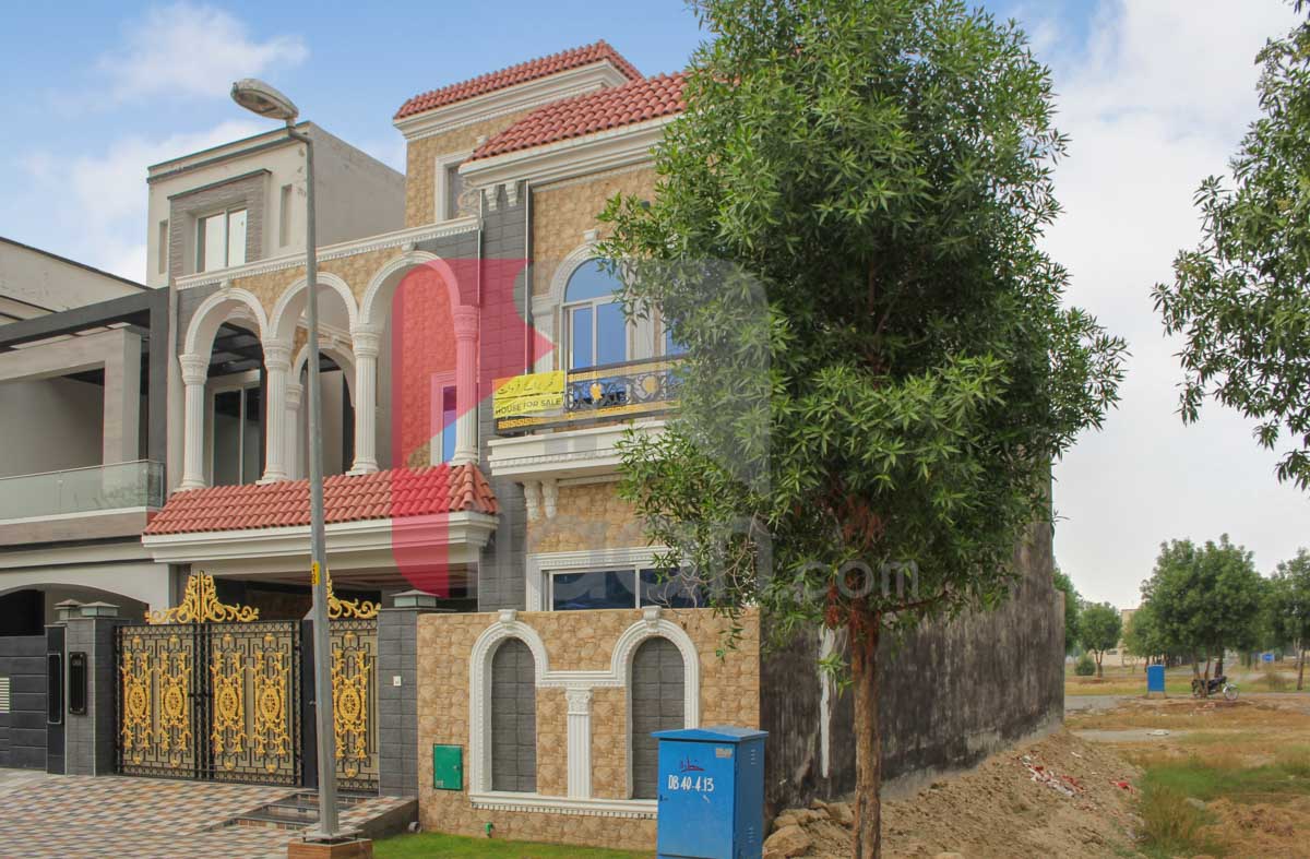 8 Marla House for Sale in Block J, Phase 2, Bahria Orchard, Lahore