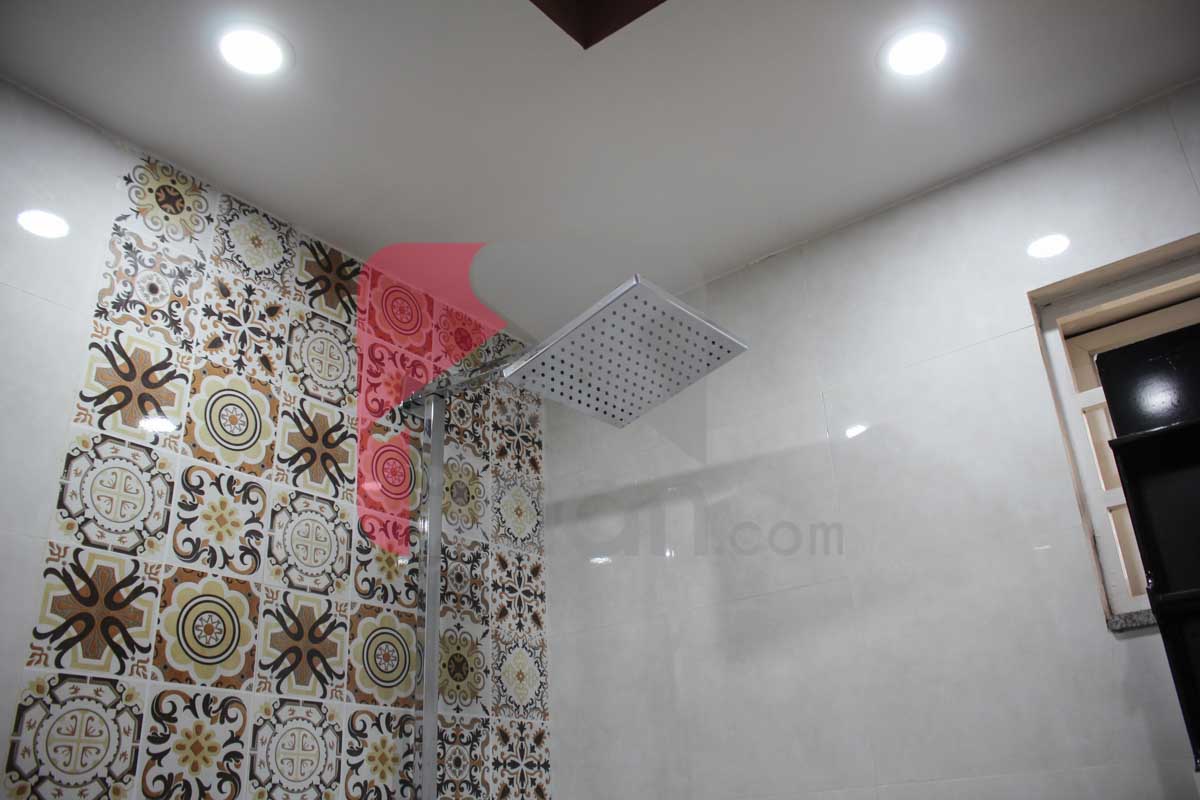 8 Marla House for Sale in Block J, Phase 2, Bahria Orchard, Lahore