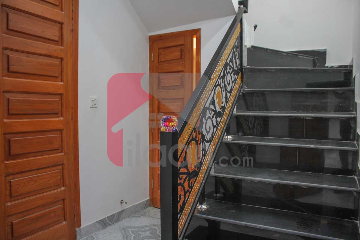 8 Marla House for Sale in Block J, Phase 2, Bahria Orchard, Lahore