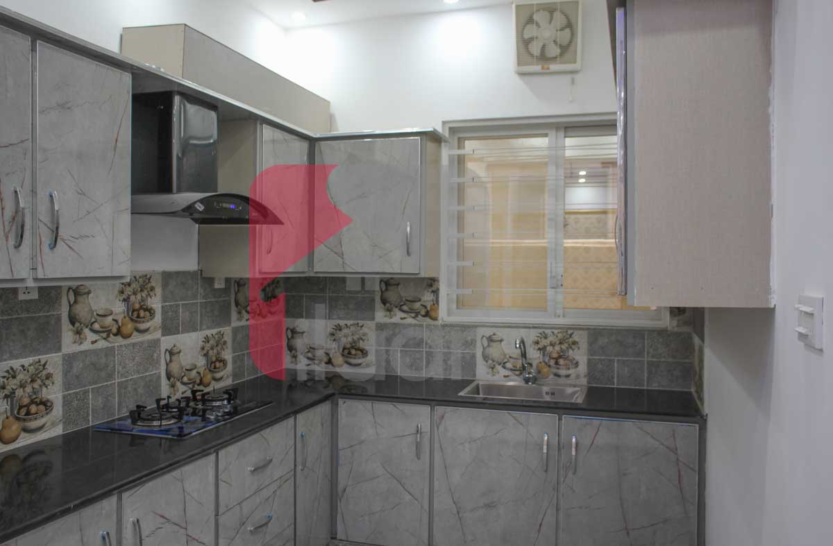 8 Marla House for Sale in Block J, Phase 2, Bahria Orchard, Lahore