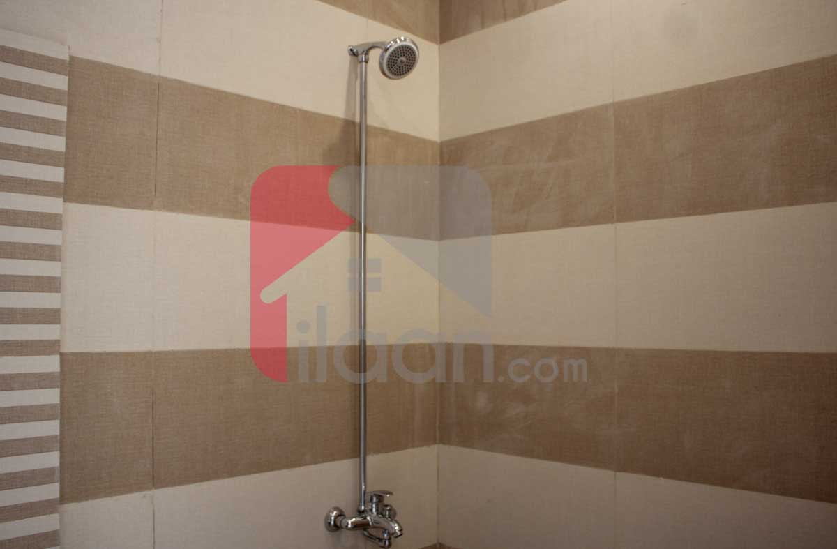 8 Marla House for Sale in Block D, Phase 2, Bahria Orchard, Lahore