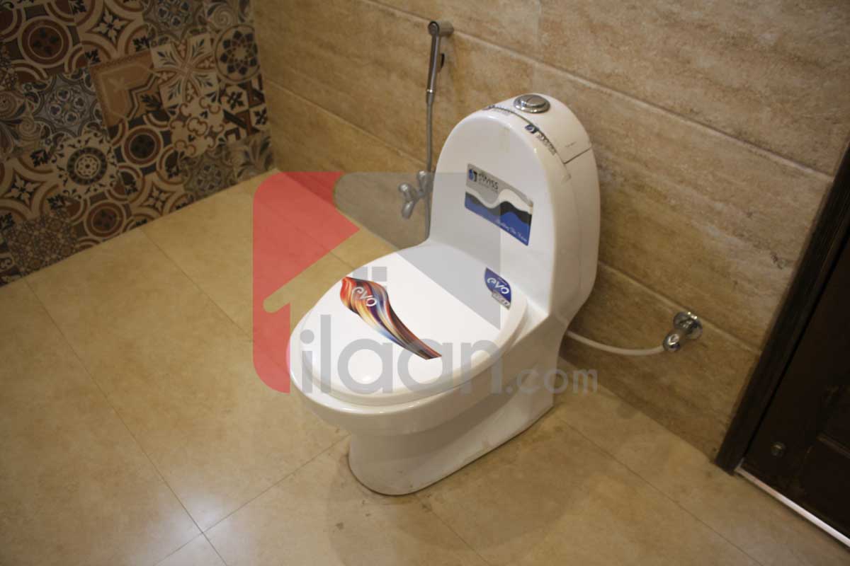 8 Marla House for Sale in Block D, Phase 2, Bahria Orchard, Lahore