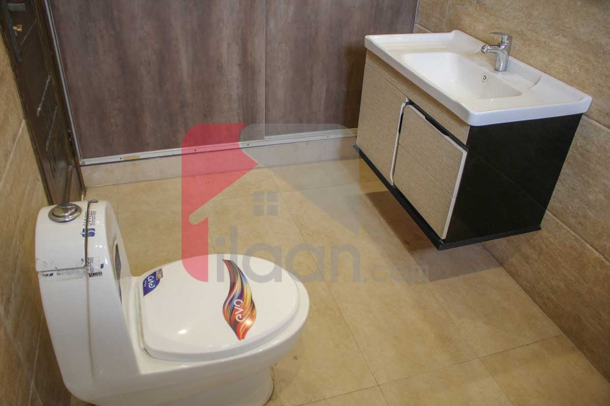 8 Marla House for Sale in Block D, Phase 2, Bahria Orchard, Lahore