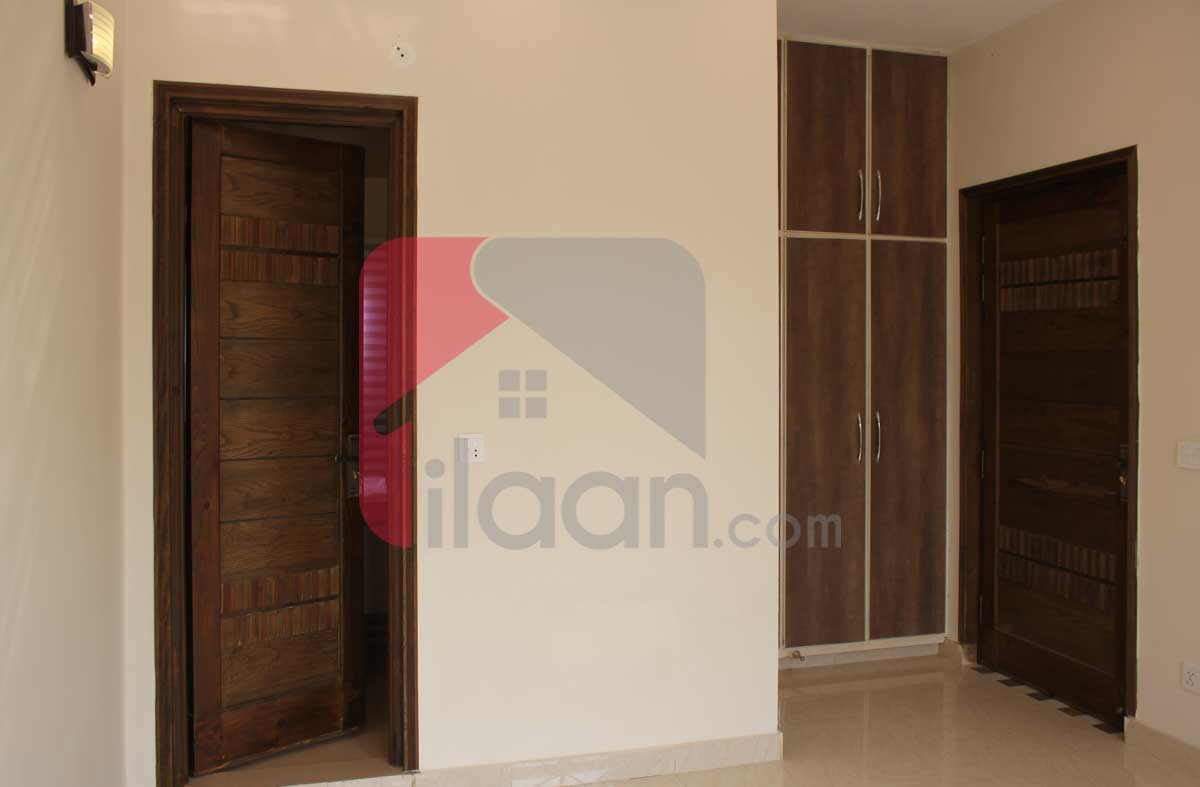 8 Marla House for Sale in Block D, Phase 2, Bahria Orchard, Lahore
