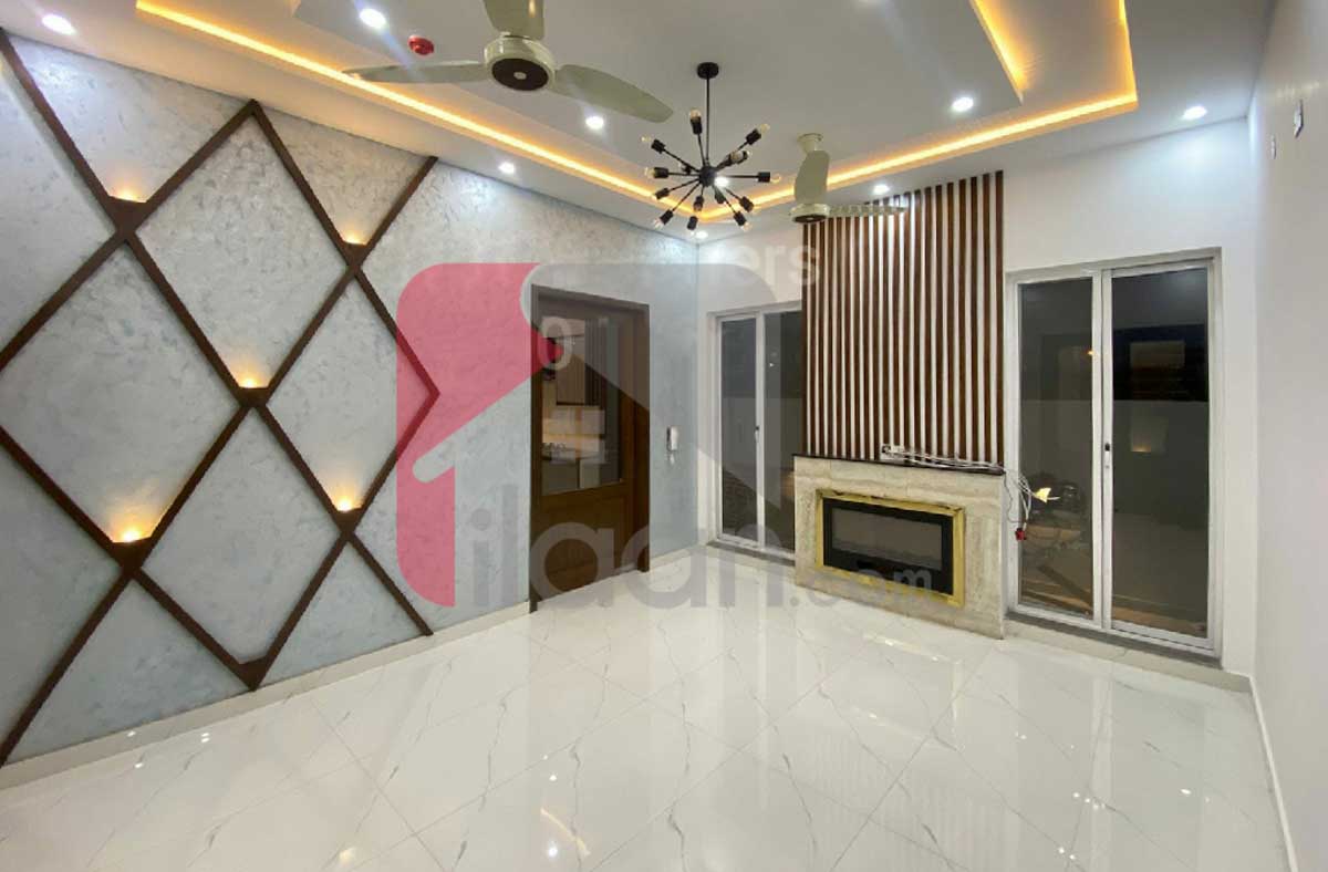 10 Marla House for Sale in Block Y, Phase 7, DHA Lahore