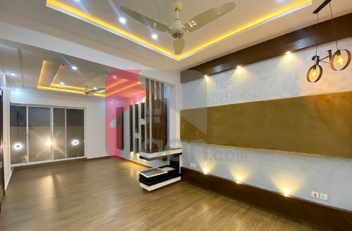 10 Marla House for Sale in Block Y, Phase 7, DHA Lahore