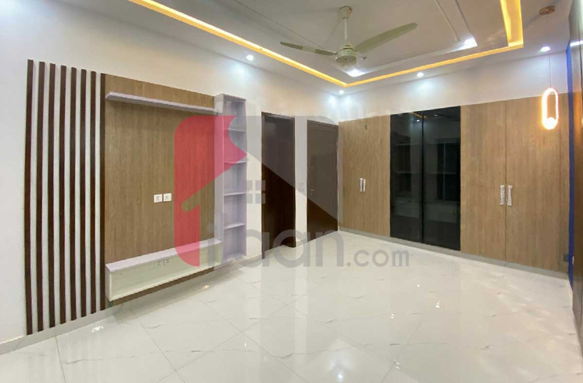 10 Marla House for Sale in Block Y, Phase 7, DHA Lahore