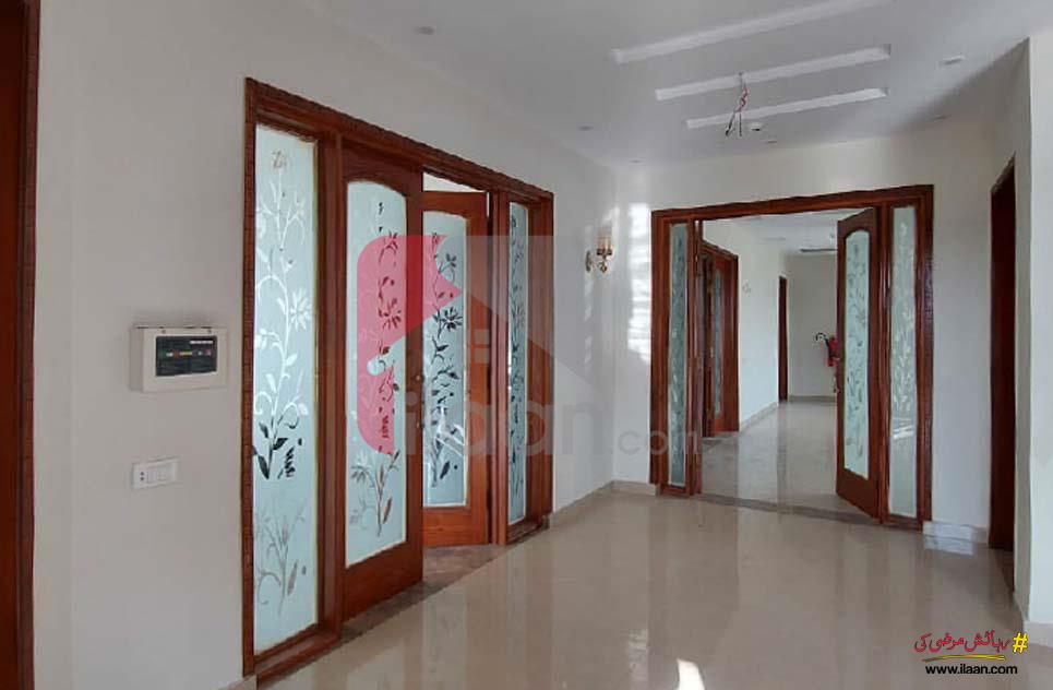 1 Kanal House for Sale in Block Z, Phase 7, DHA Lahore