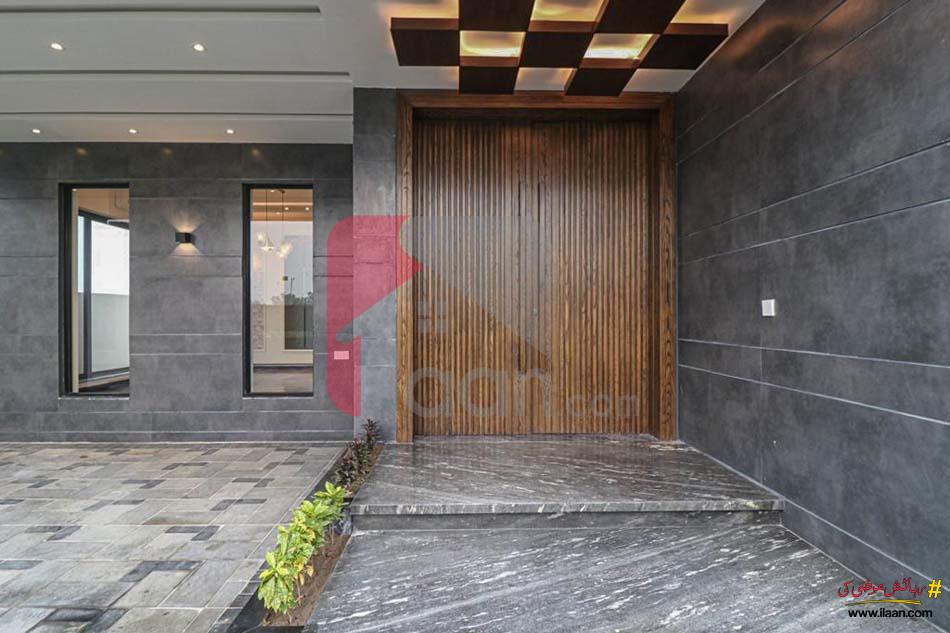 1 Kanal House for Sale in Block Z, Phase 7, DHA Lahore