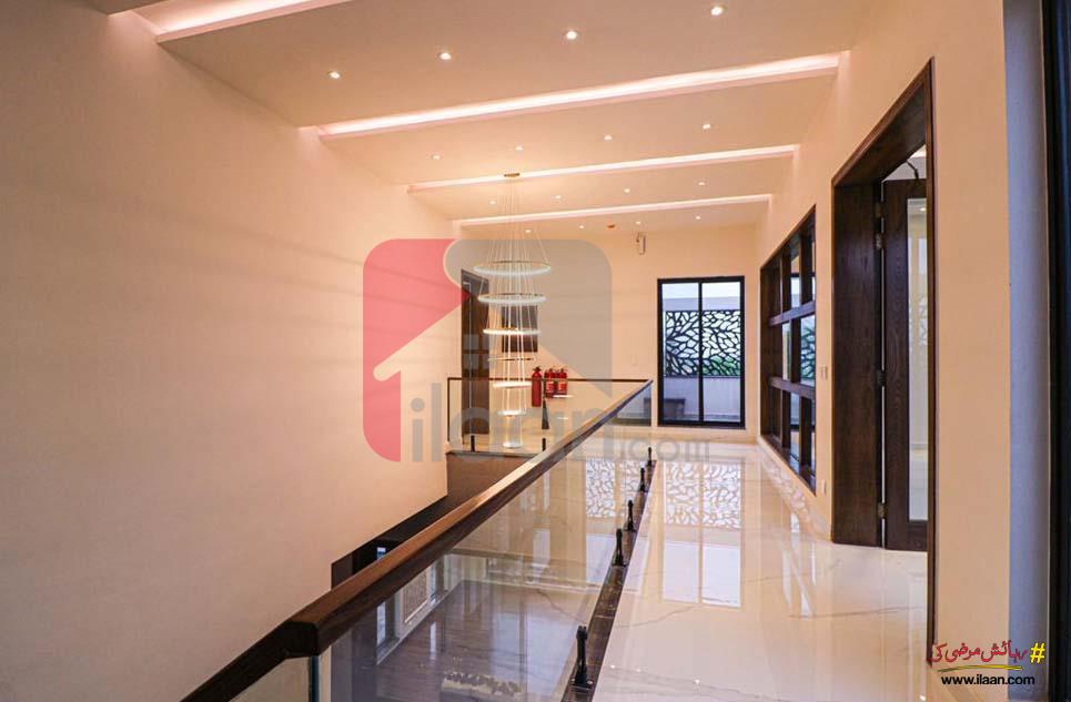 1 Kanal House for Sale in Block Z, Phase 7, DHA Lahore