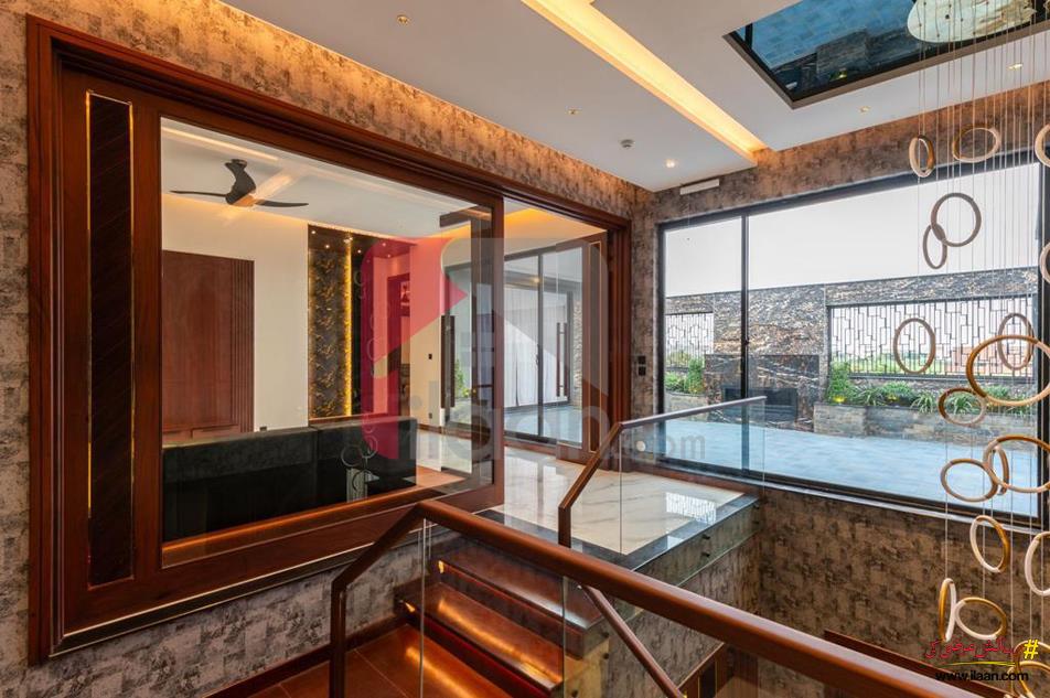 1 Kanal House for Sale in Block U, Phase 7, DHA Lahore