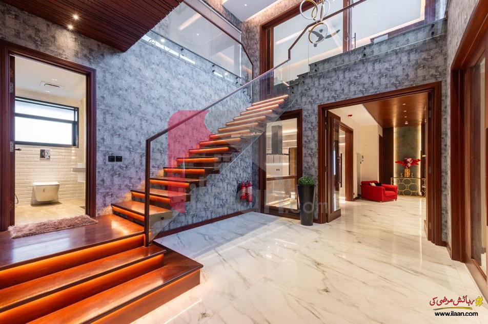 1 Kanal House for Sale in Block U, Phase 7, DHA Lahore