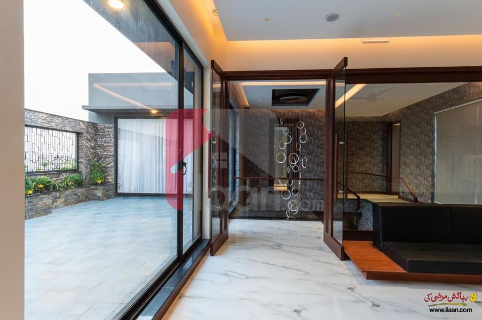 1 Kanal House for Sale in Block U, Phase 7, DHA Lahore