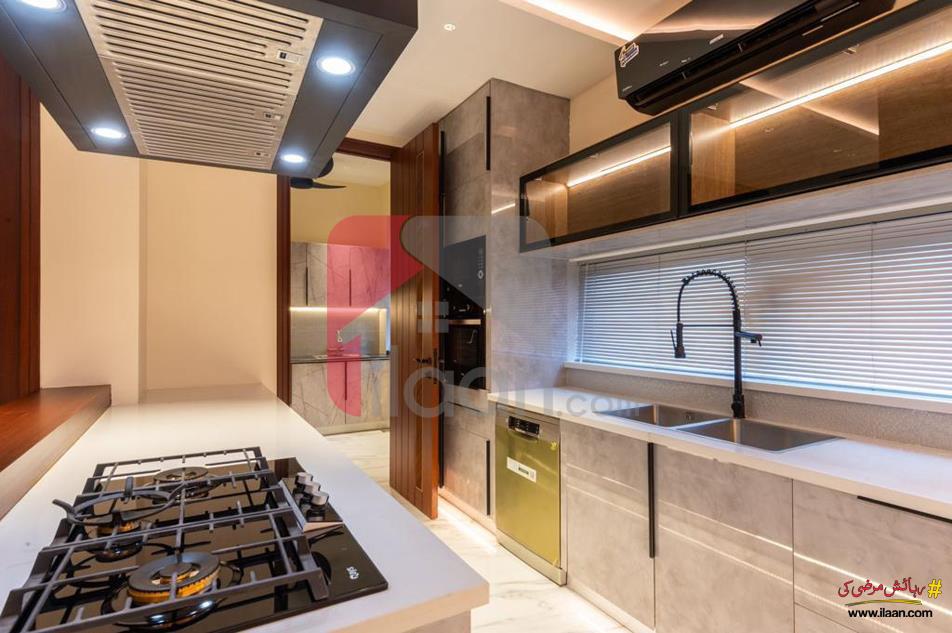 1 Kanal House for Sale in Block U, Phase 7, DHA Lahore