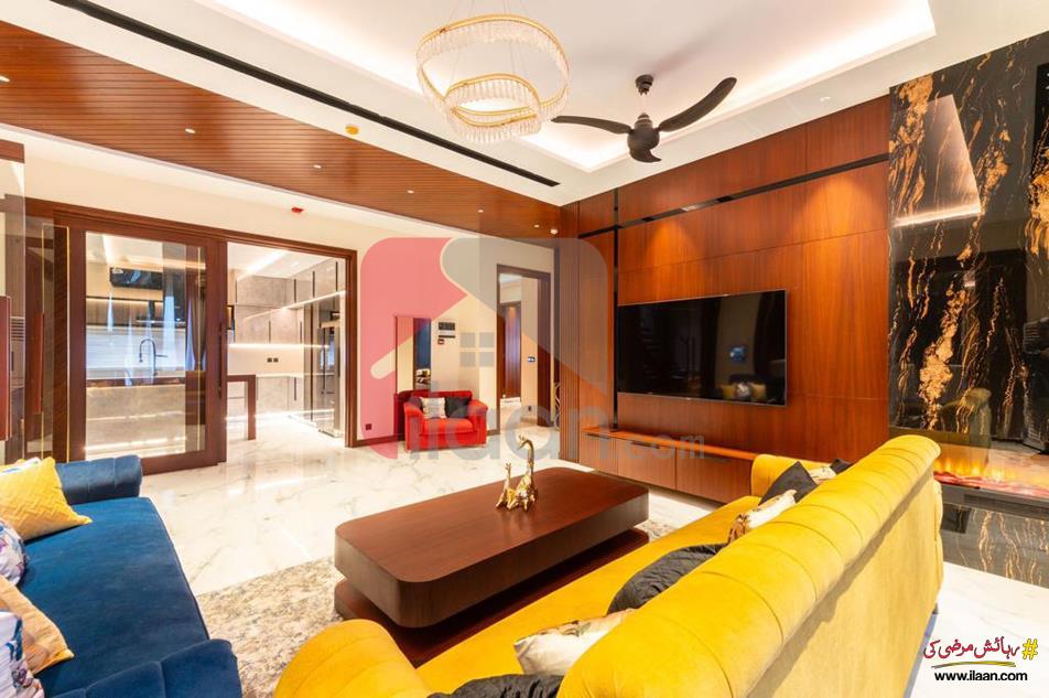 1 Kanal House for Sale in Block U, Phase 7, DHA Lahore