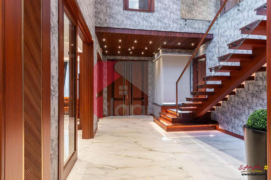 1 Kanal House for Sale in Block U, Phase 7, DHA Lahore
