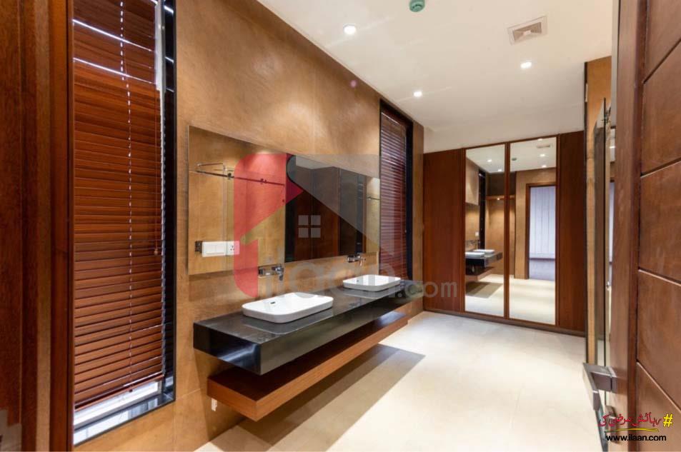 1 Kanal House for Sale in Block Q, Phase 7, DHA Lahore