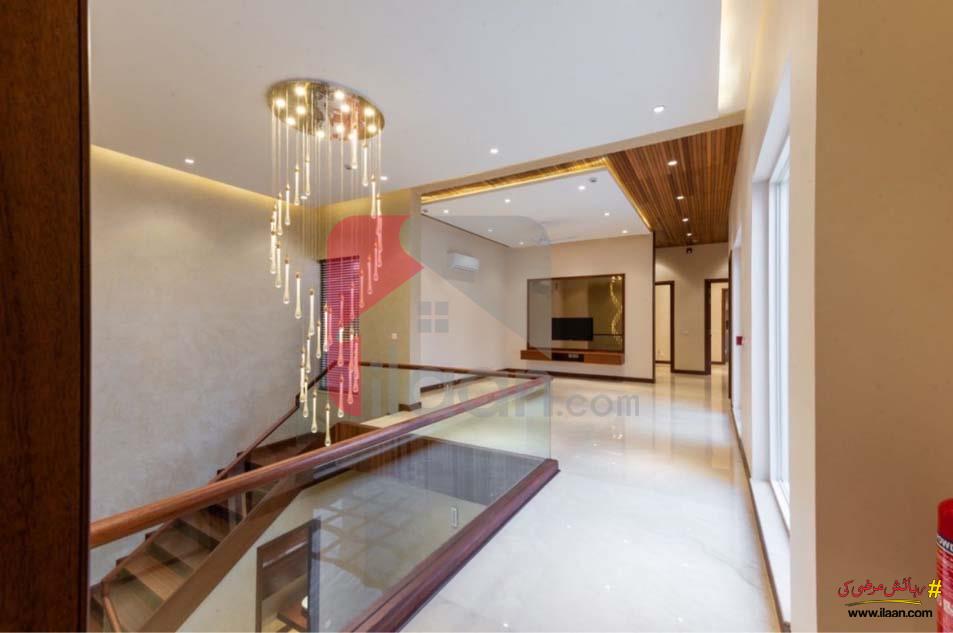 1 Kanal House for Sale in Block Q, Phase 7, DHA Lahore