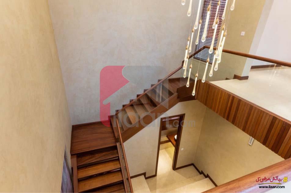 1 Kanal House for Sale in Block Q, Phase 7, DHA Lahore