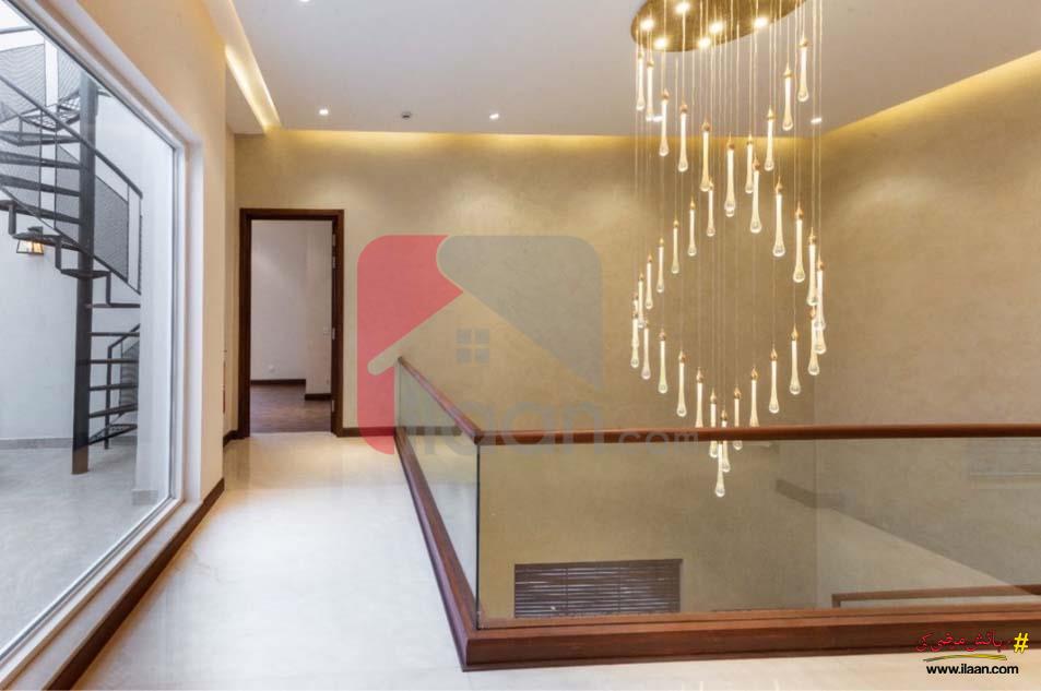 1 Kanal House for Sale in Block Q, Phase 7, DHA Lahore