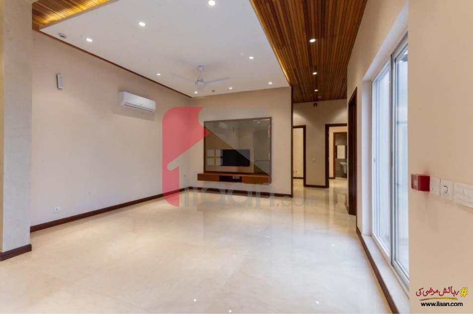 1 Kanal House for Sale in Block Q, Phase 7, DHA Lahore