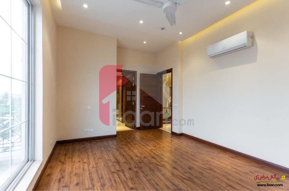 1 Kanal House for Sale in Block Q, Phase 7, DHA Lahore