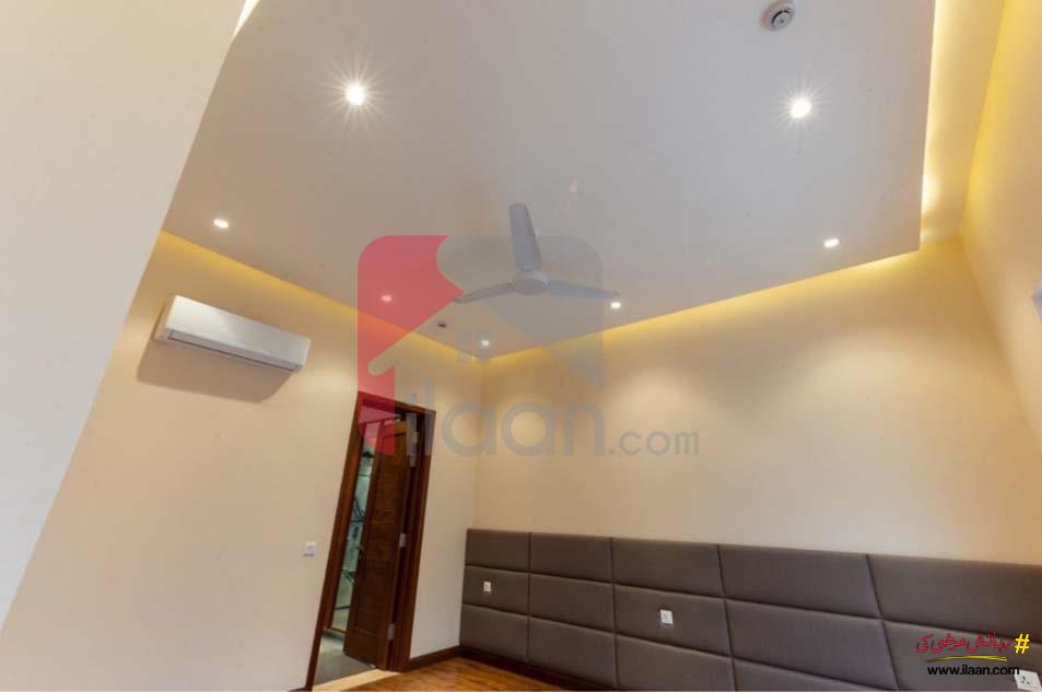 1 Kanal House for Sale in Block Q, Phase 7, DHA Lahore