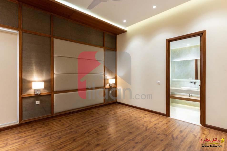 1 Kanal House for Sale in Block Q, Phase 7, DHA Lahore