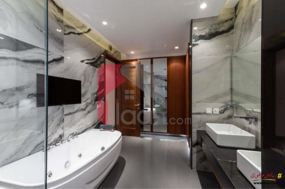 1 Kanal House for Sale in Block Q, Phase 7, DHA Lahore