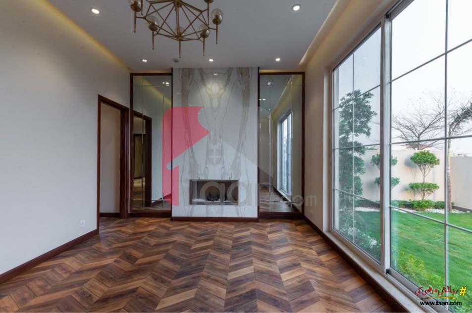 1 Kanal House for Sale in Block Q, Phase 7, DHA Lahore