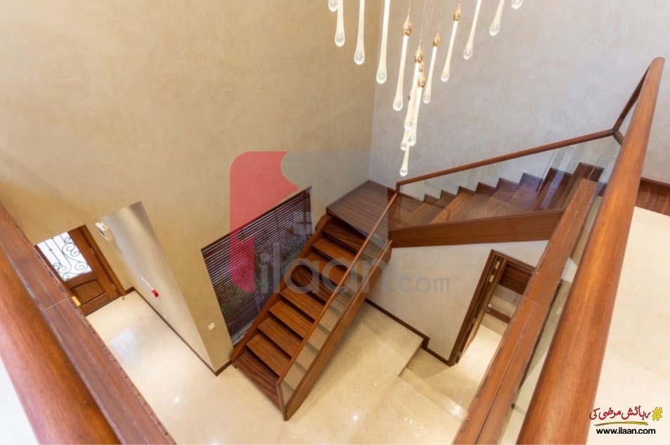 1 Kanal House for Sale in Block Q, Phase 7, DHA Lahore