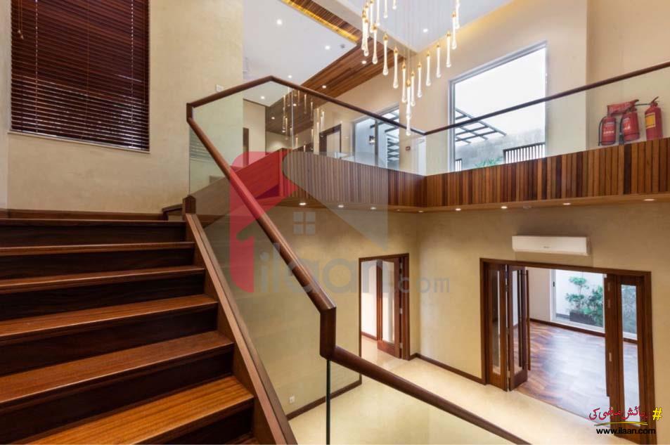 1 Kanal House for Sale in Block Q, Phase 7, DHA Lahore
