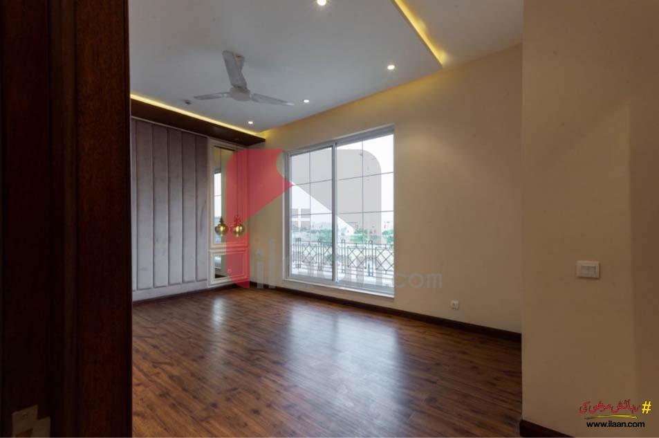1 Kanal House for Sale in Block Q, Phase 7, DHA Lahore